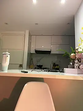 Snapshot of NicoleCut chatting on February 2026 10:00:01 AM NicoleCut online show from February 2026 10:00:01 AM