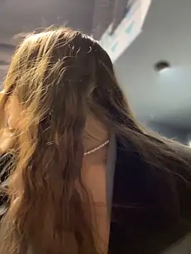 VelvetVixenI online show from April 2026 07:58:02 PM