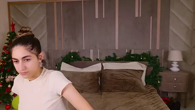 Teresa Stane online show from January 2025 04:46:02 PM