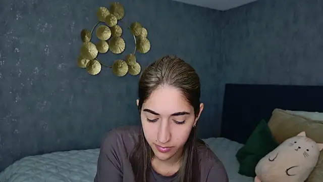 Teresa Stane online show from February 2025 01:33:01 PM