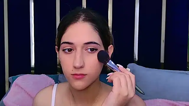 Teresa Stane online show from October 2025 05:32:01 AM