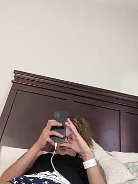 1prettygem online show from January 2025 09:13:01 PM