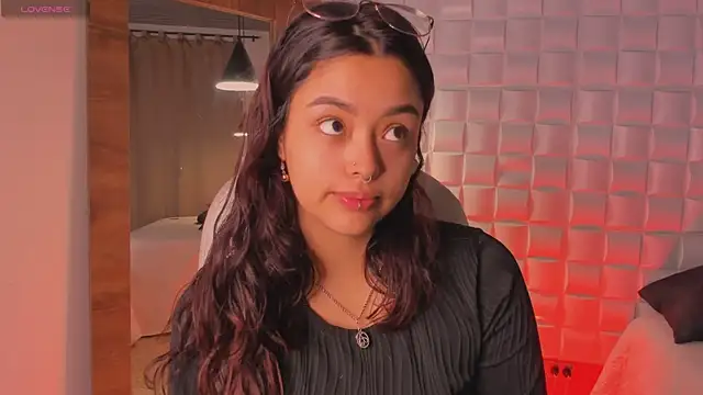 Ariana Pierce online show from September 2025 12:27:02 PM