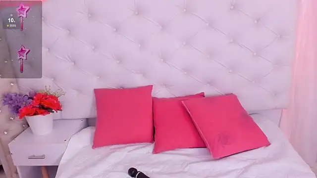 anchela-garcia1 online show from September 2025 02:11:02 PM