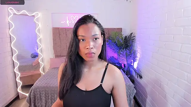 Snapshot of penelope_tay1 chatting on January 2025 04:01:02 AM penelope tay1 online show from January 2025 04:01:02 AM