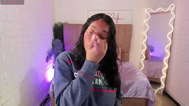 Snapshot of penelope_tay1 chatting on November 2025 03:28:01 AM penelope tay1 online show from November 2025 03:28:01 AM