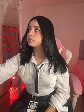 Emily-14 online show from October 2025 04:02:02 AM