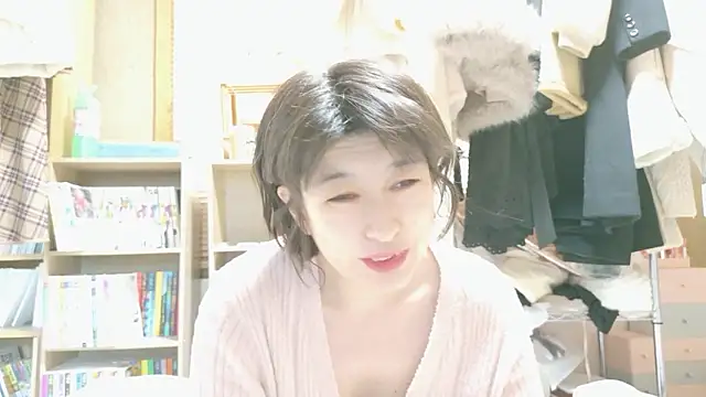 Snapshot of morikawa_sayaka chatting on November 2025 11:37:01 PM morikawa sayaka online show from November 2025 11:37:01 PM