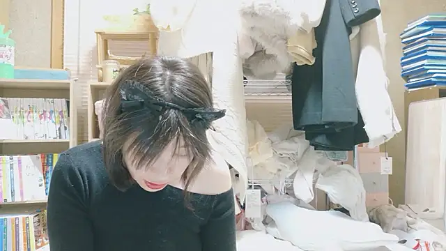 Snapshot of morikawa_sayaka chatting on November 2025 11:38:01 PM morikawa sayaka online show from November 2025 11:38:01 PM