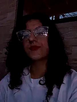 LoveElectra online show from December 2024 11:00:01 PM