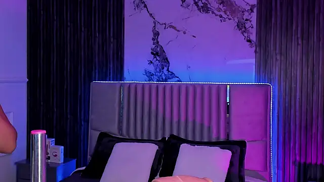 Lillyortiz online show from January 2025 10:34:02 PM