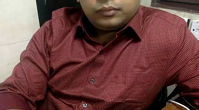 simpleguy1011 online show from December 2024 12:55:02 PM