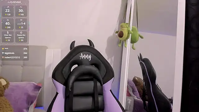 Any Roussee online show from March 2025 03:53:02 AM