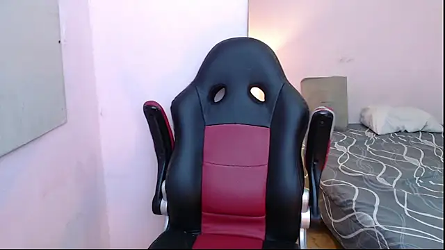 Snapshot of mr_stiven_ chatting on January 2025 02:20:02 AM mr stiven  online show from January 2025 02:20:02 AM