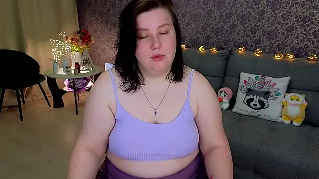 Snapshot of -Lika- chatting on January 2025 09:30:02 PM -Lika- online show from January 2025 09:30:02 PM