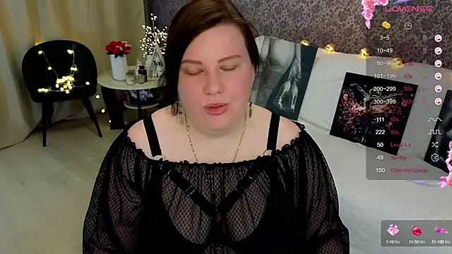 Snapshot of -Lika- chatting on February 2025 08:49:02 PM -Lika- online show from February 2025 08:49:02 PM
