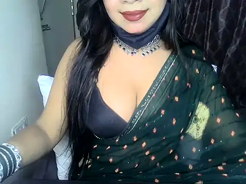 Snapshot of ishi_Beauty chatting on October 2025 06:37:02 AM ishi Beauty online show from October 2025 06:37:02 AM