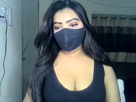 Snapshot of ishi_Beauty chatting on January 2026 05:56:01 AM ishi Beauty online show from January 2026 05:56:01 AM