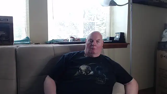 harley99574 online show from October 2025 06:17:01 PM