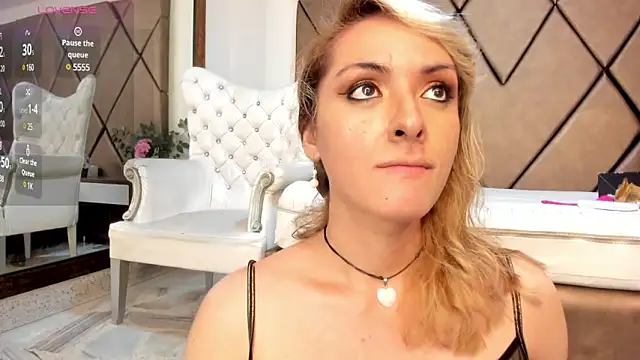 LunitaDiva online show from February 2025 01:16:01 PM