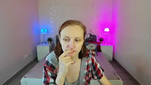 SallyFishery online show from January 2025 01:45:02 AM
