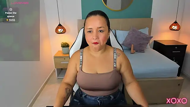 Snapshot of linda_rios_ chatting on February 2025 01:22:01 AM linda rios online show from February 2025 01:22:01 AM