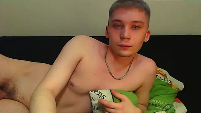 Snapshot of __sugarrebit chatting on February 2025 11:47:01 PM sugarrebit online show from February 2025 11:47:01 PM