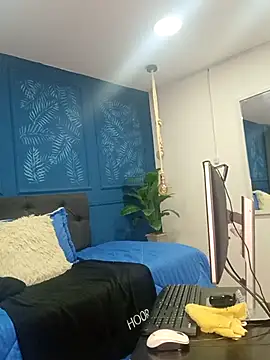 sasi luna online show from October 2025 01:56:02 PM