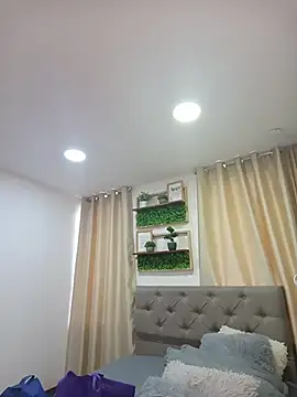 sasi luna online show from February 2026 01:48:01 PM