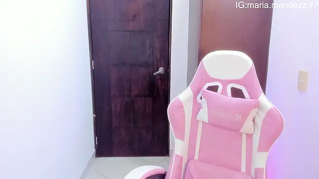 maria mendez  online show from October 2025 01:36:02 AM