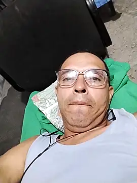 Snapshot of Alex011277 chatting on October 2025 04:10:01 AM Alex011277 online show from October 2025 04:10:01 AM