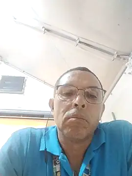 Snapshot of Alex011277 chatting on November 2025 07:52:02 PM Alex011277 online show from November 2025 07:52:02 PM