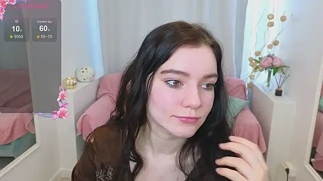 Lana  Cute  online show from February 2025 11:01:02 AM