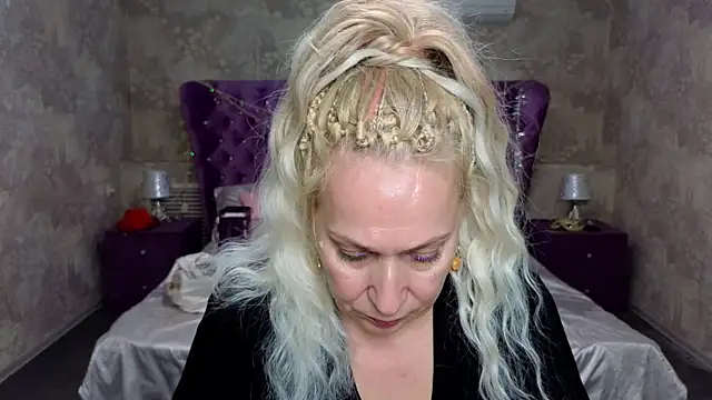 Snapshot of Penelope_Pinky chatting on January 2025 05:43:02 PM Penelope Pinky online show from January 2025 05:43:02 PM