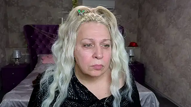 Snapshot of Penelope_Pinky chatting on January 2025 02:43:01 PM Penelope Pinky online show from January 2025 02:43:01 PM