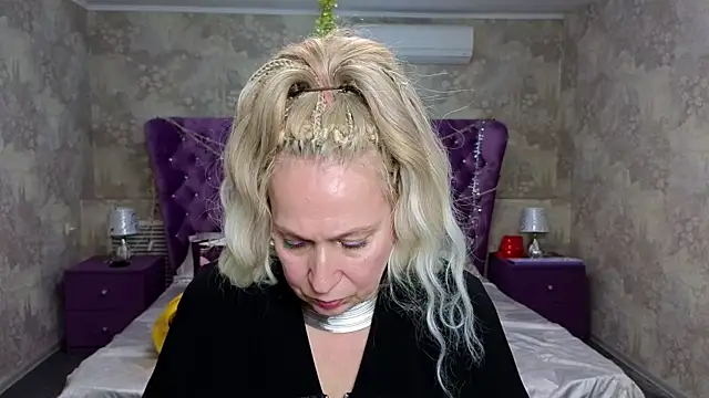 Snapshot of Penelope_Pinky chatting on January 2025 04:46:02 PM Penelope Pinky online show from January 2025 04:46:02 PM