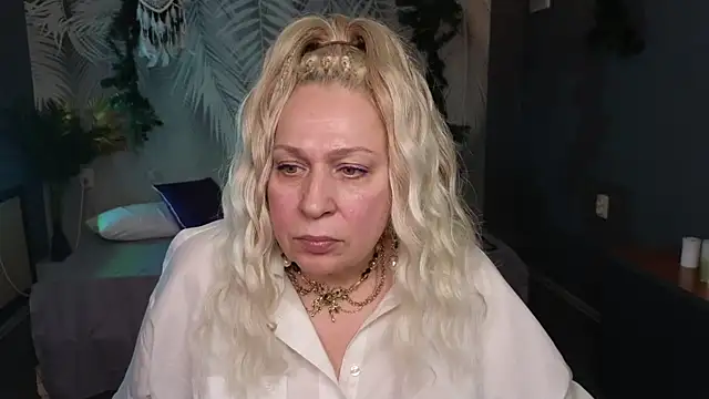 Snapshot of Penelope_Pinky chatting on January 2025 02:25:01 PM Penelope Pinky online show from January 2025 02:25:01 PM