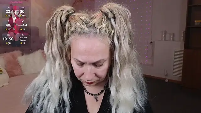 Snapshot of Penelope_Pinky chatting on February 2025 05:34:01 PM Penelope Pinky online show from February 2025 05:34:01 PM