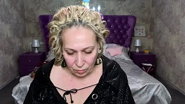 Snapshot of Penelope_Pinky chatting on February 2025 02:30:01 PM Penelope Pinky online show from February 2025 02:30:01 PM