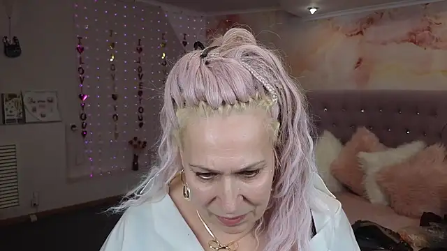 Snapshot of Penelope_Pinky chatting on March 2025 02:21:01 PM Penelope Pinky online show from March 2025 02:21:01 PM