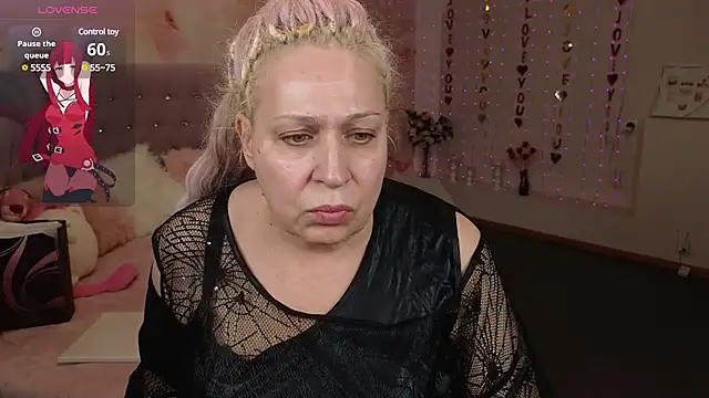 Snapshot of Penelope_Pinky chatting on March 2025 02:48:02 PM Penelope Pinky online show from March 2025 02:48:02 PM