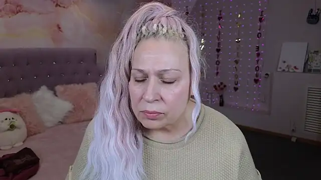 Snapshot of Penelope_Pinky chatting on March 2025 02:30:01 PM Penelope Pinky online show from March 2025 02:30:01 PM