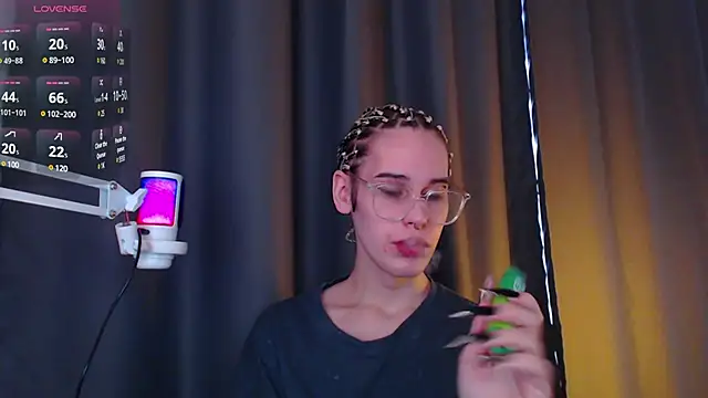 Snapshot of Cassie_Bae chatting on March 2025 09:24:02 AM Cassie Bae online show from March 2025 09:24:02 AM