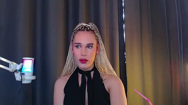 Snapshot of Cassie_Bae chatting on March 2025 07:09:02 AM Cassie Bae online show from March 2025 07:09:02 AM