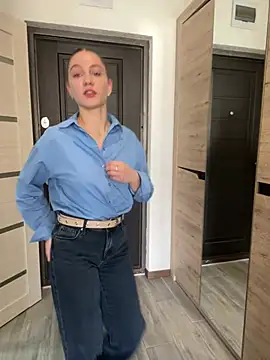 mi michelle online show from March 2025 06:32:01 PM