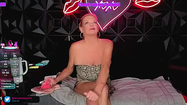 Snapshot of anastasiaxxx72 chatting on July 2026 04:05:01 AM anastasiaxxx72 online show from July 2026 04:05:01 AM