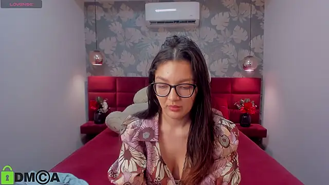 ZarifaBev online show from February 2025 07:32:02 PM