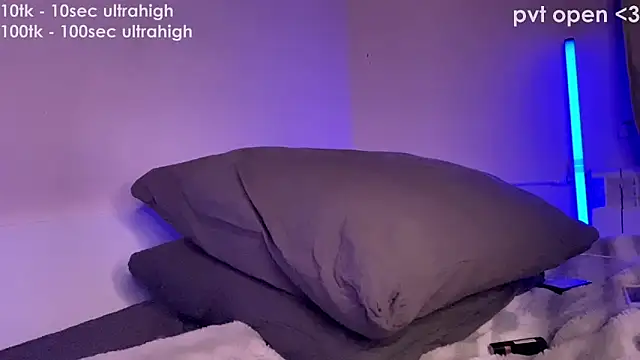 Snapshot of _xxtina chatting on November 2025 03:11:02 PM xxtina online show from November 2025 03:11:02 PM