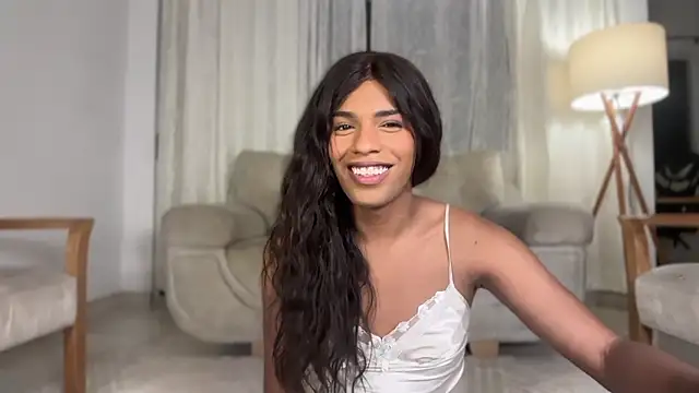 leila seasiren online show from April 2026 12:28:01 AM