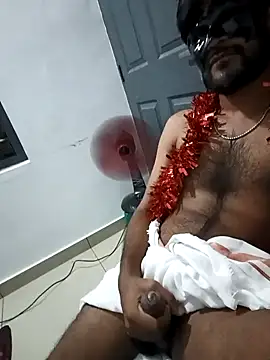 Snapshot of johnsinsexy chatting on December 2024 05:18:02 PM johnsinsexy online show from December 2024 05:18:02 PM